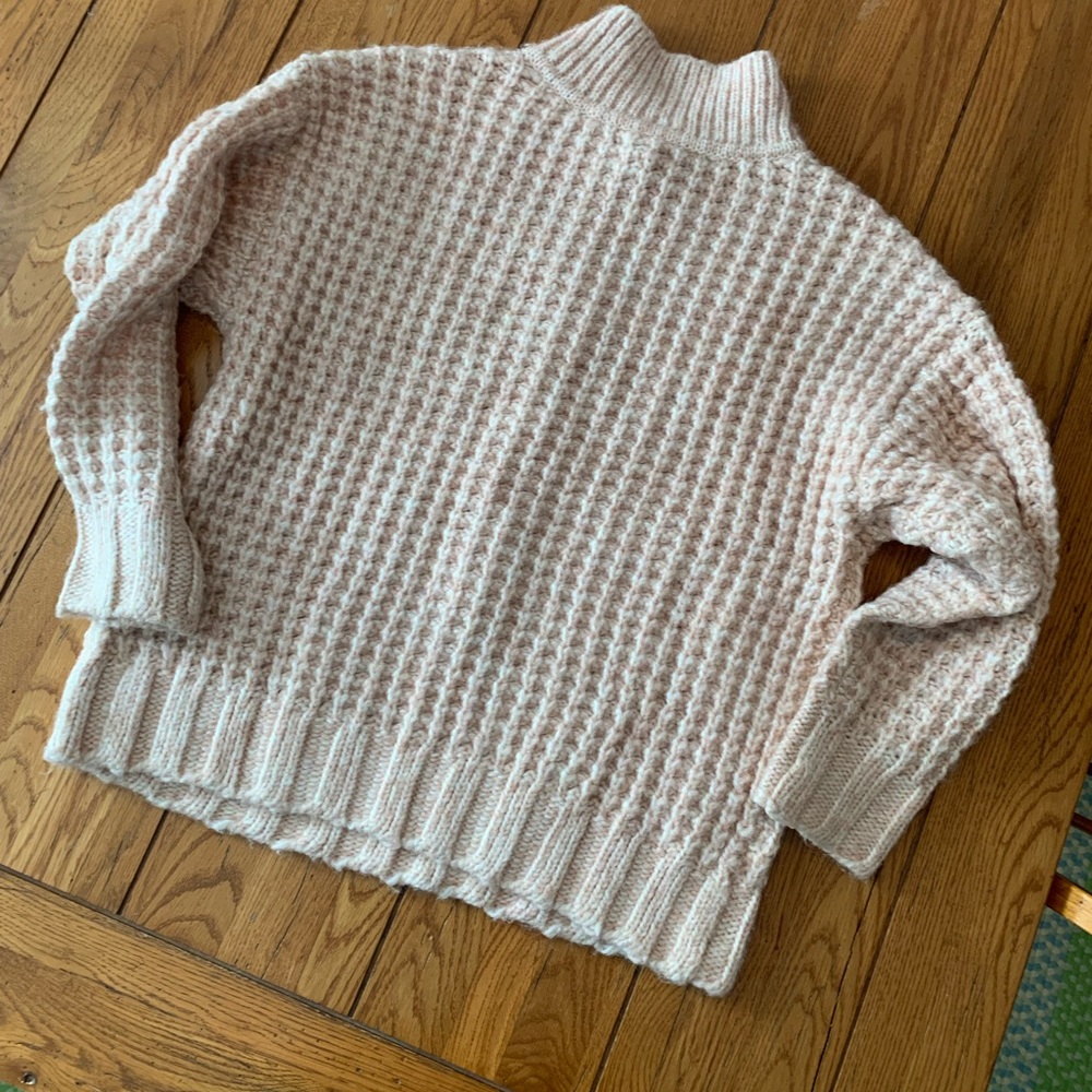 AE sweater - Picture 2 of 7